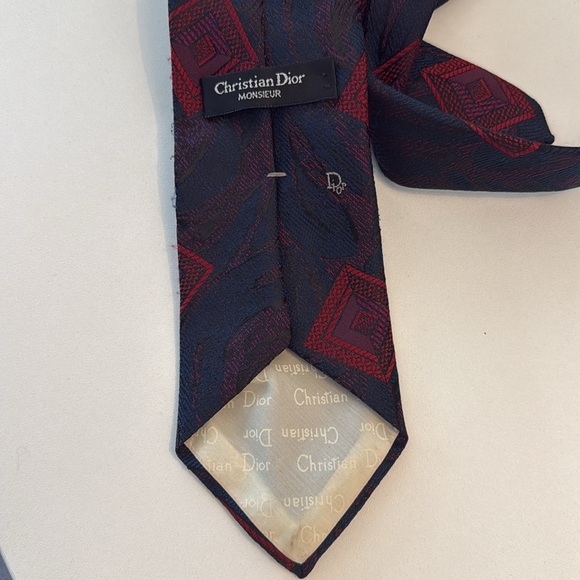Vintage Christian Dior Monsieur Red and Blue Men's Patterned Tie - Picture 4 of 7